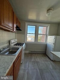 Building Photo - 2600 Tatnall St