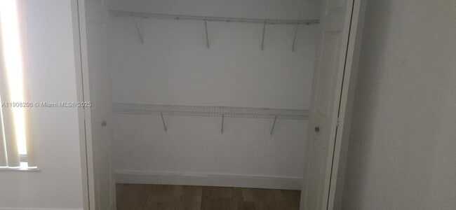 Building Photo - 6325 SW 138th Ct