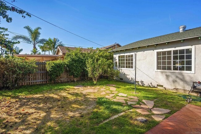 Building Photo - Chula Vista