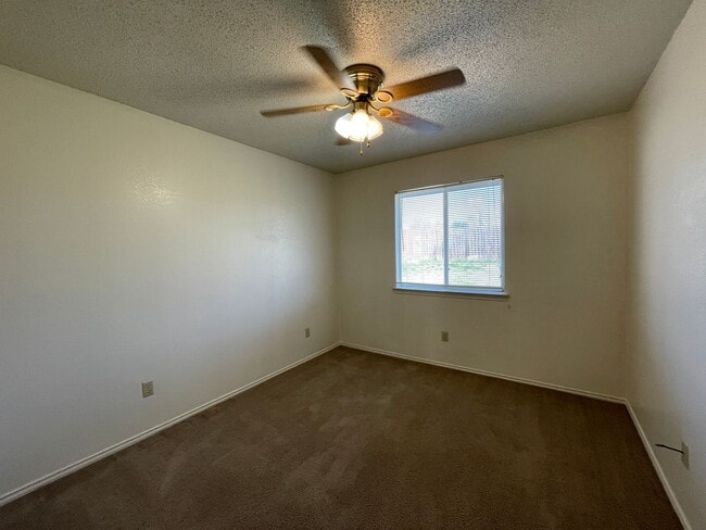 Building Photo - 4903 Morning Glen Ln
