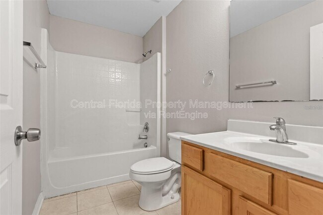 Building Photo - 14126 Econ Woods Ln