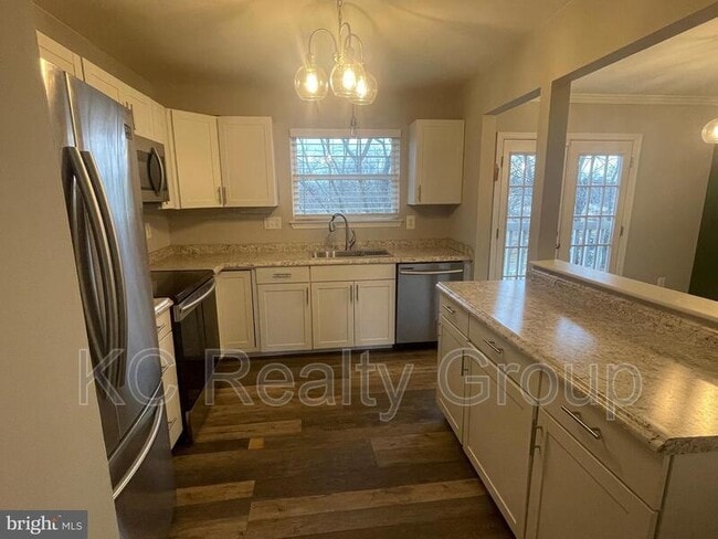 Building Photo - 15730 Piller Ln