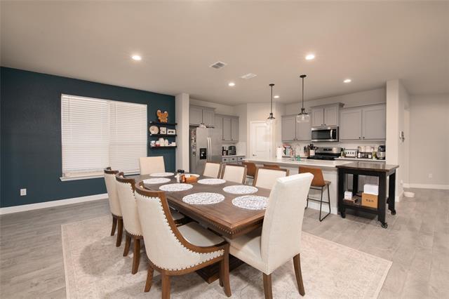 Building Photo - 1117 Croxley Wy