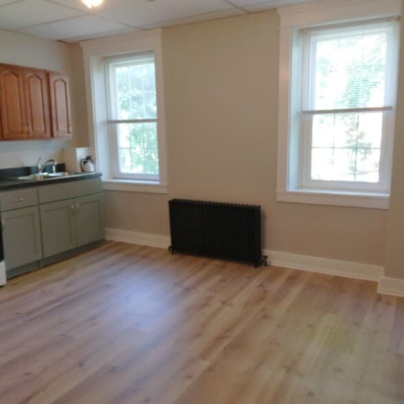Kitchen/livingroom - 134 W Frederick St