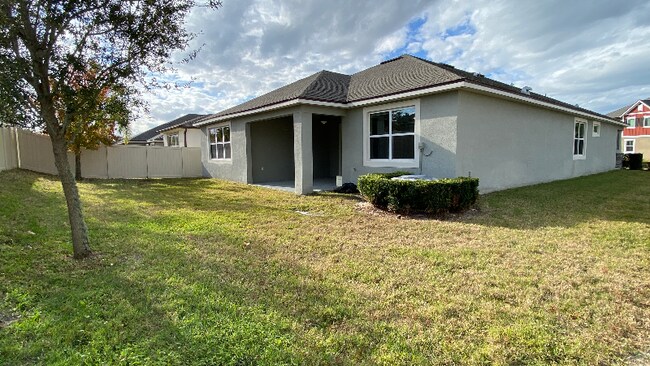 Building Photo - 2066 Cresswell St