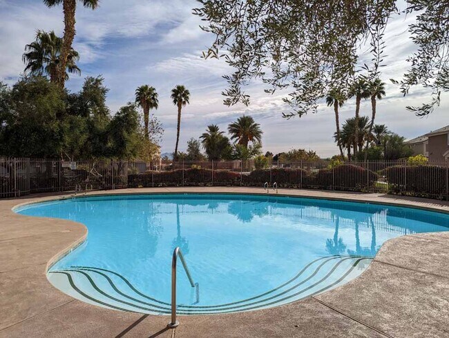 Building Photo - 2-STORY TOWNHOUSE FOR RENT IN ALIANTE NORT...