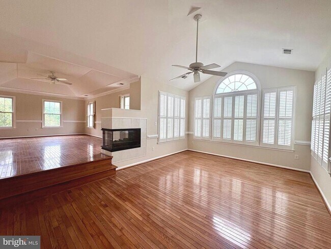 Building Photo - 1151 Fieldview Dr