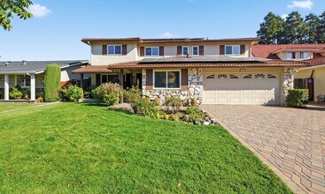 Building Photo - Spacious 5 Bedroom Home with Cupertino Sch...