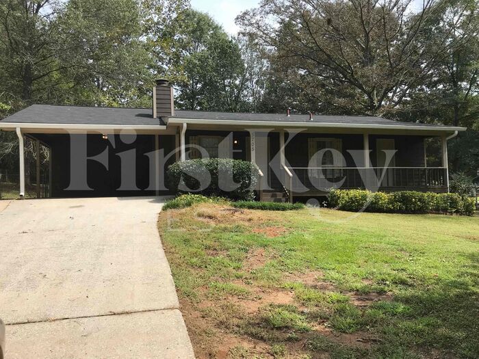 Primary Photo - 5705 Hiram Lithia Springs Rd SW