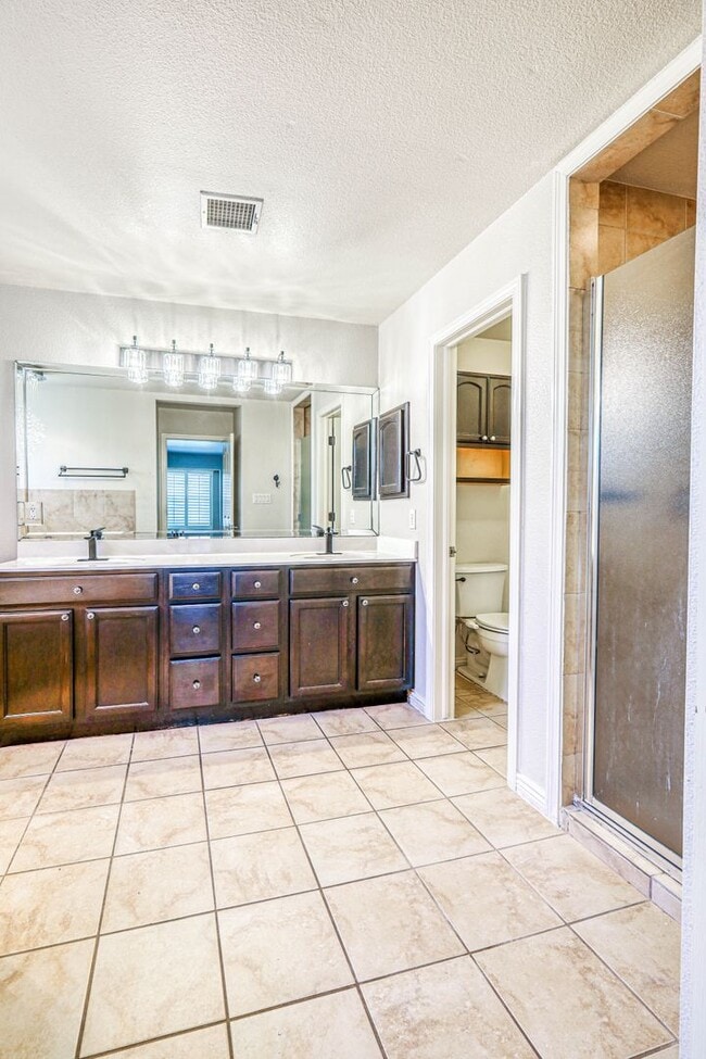 Building Photo - 5948 Anapaula Dr