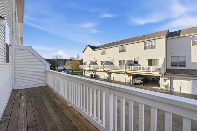 Building Photo - 1472 Cambria Dr