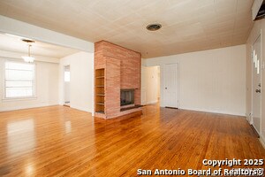 Building Photo - 223 Northill Dr