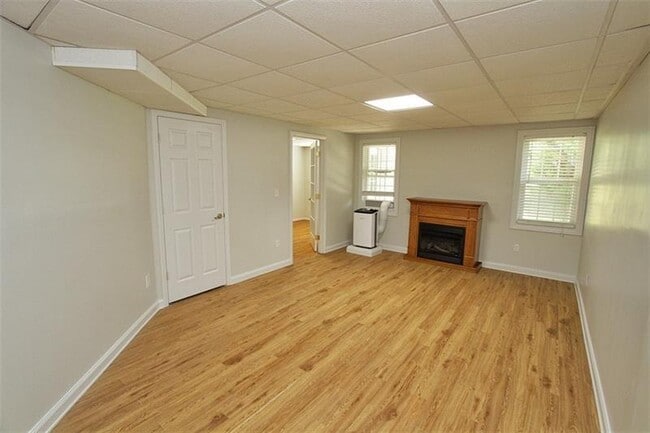 Building Photo - 2210 Orchard Park Cir NW