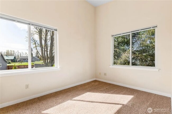 Building Photo - 5863 Cedar St