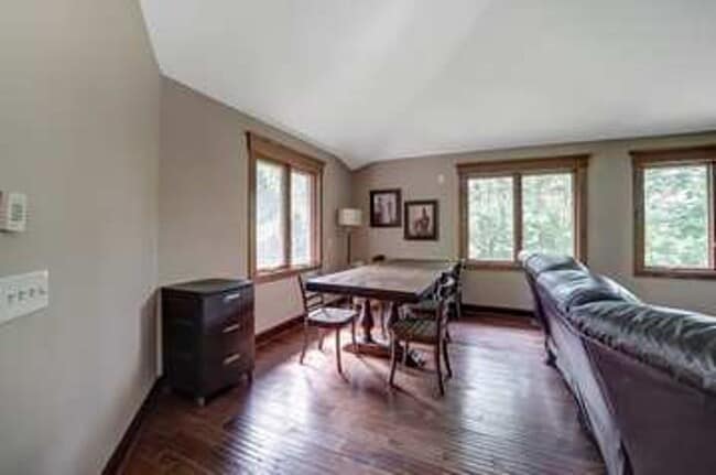 Building Photo - Beautiful Home in Cincinnati!!