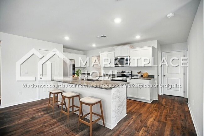 Building Photo - 341 Arrowhead Dr