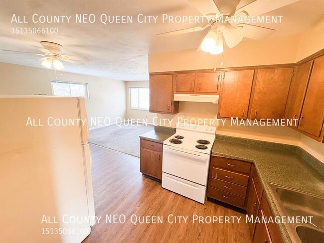 Building Photo - Cozy 2 Bedroom & 2 Bath Apartment Available!