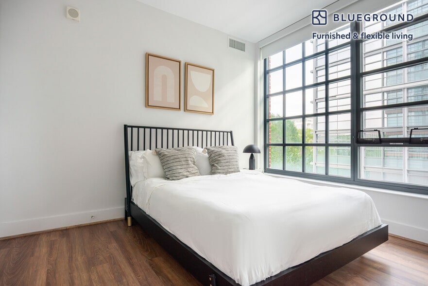 Building Photo - 770 Maine Ave SW