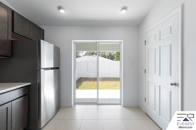 Building Photo - 6 Unison Ct