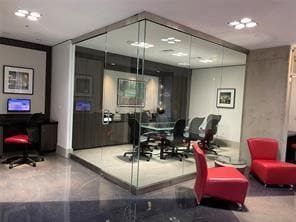 Building Photo - 1901 Post Oak Blvd