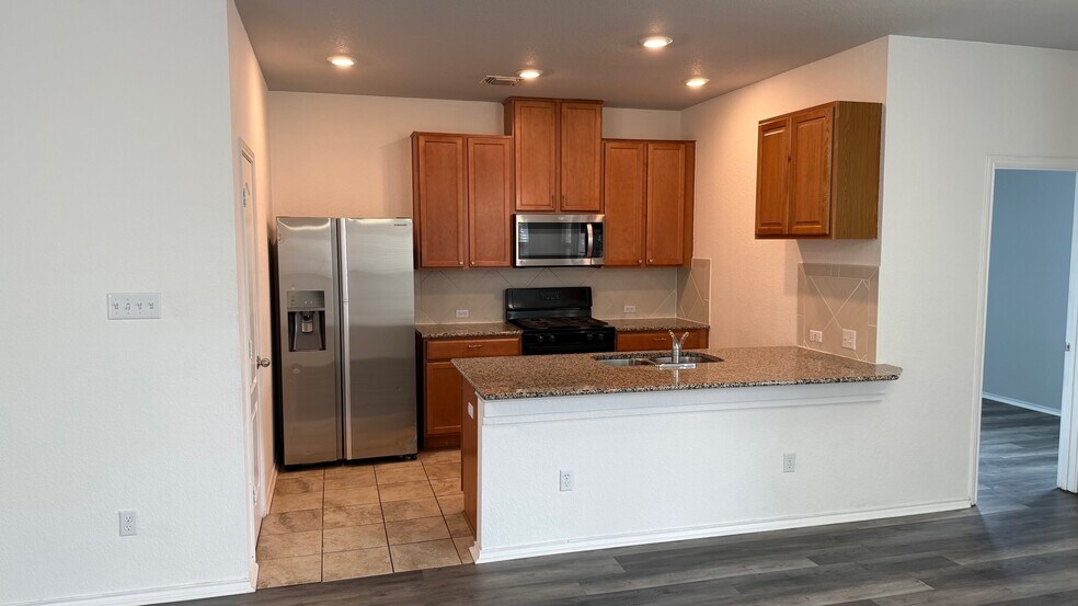 Building Photo - 260 Sage Derby Dr