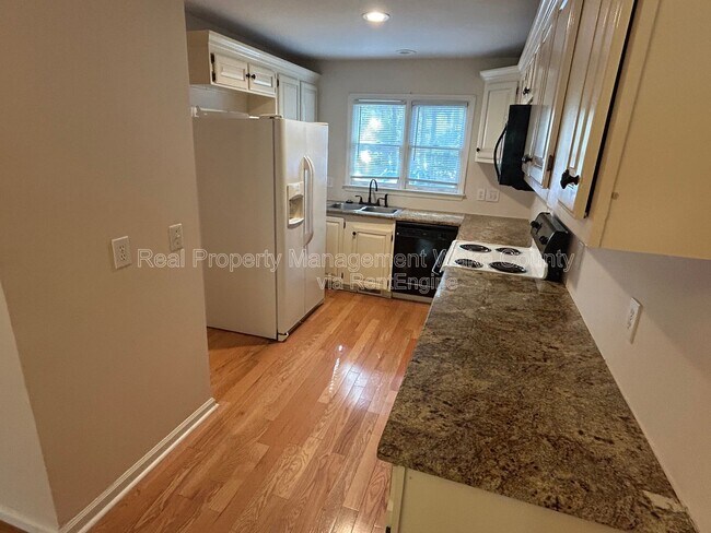 Building Photo - 7016 Epping Forest Dr