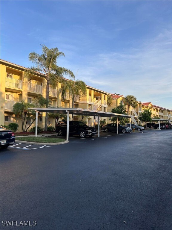 Building Photo - 8304 Key Royal Cir