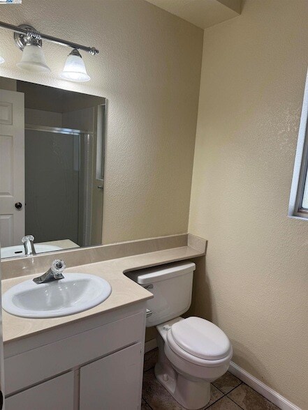 Building Photo - 7815 Canyon Meadows Cir