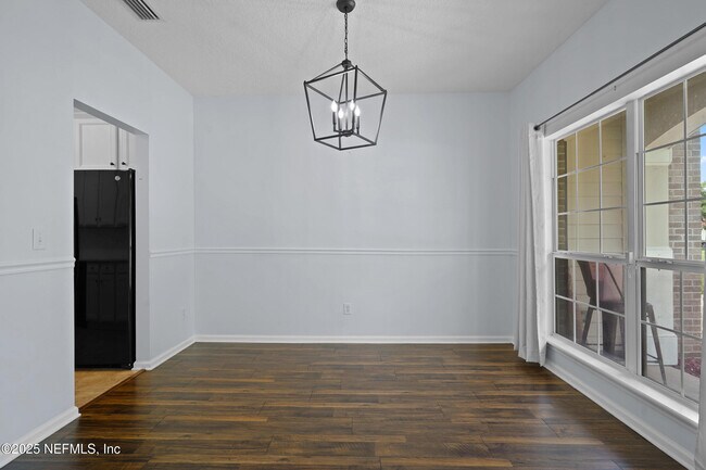 Building Photo - 1701 Windover Pl