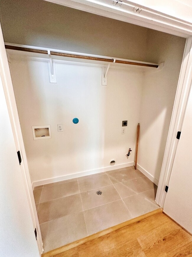 Building Photo - 1016 Patton St