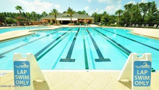 Building Photo - 211 Scotch Pebble Dr