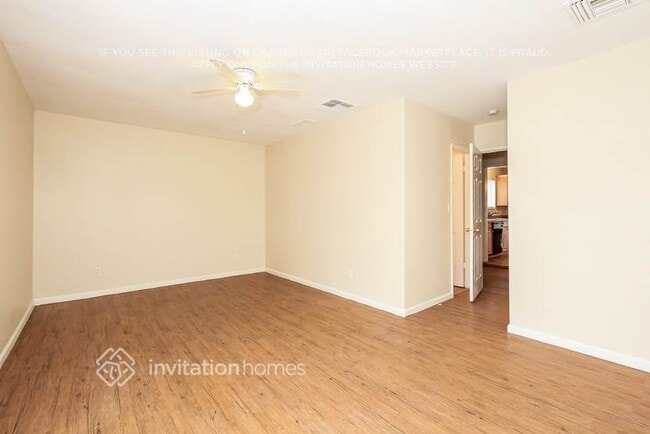 Building Photo - 8615 N 36th Ave