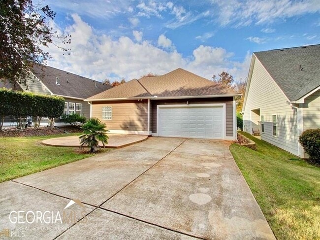 Building Photo - 54 Medallion Park