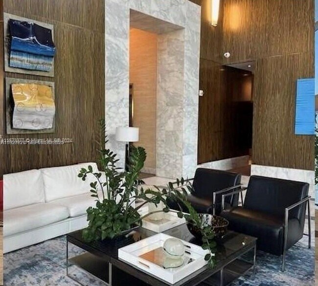 Building Photo - 185 SW 7th St