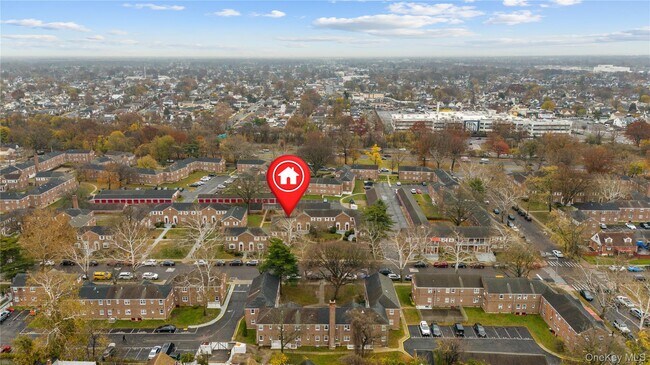 Building Photo - 131-55 234th St