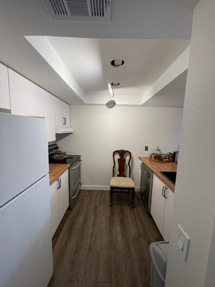 Building Photo - 14006 E Stanford Cir