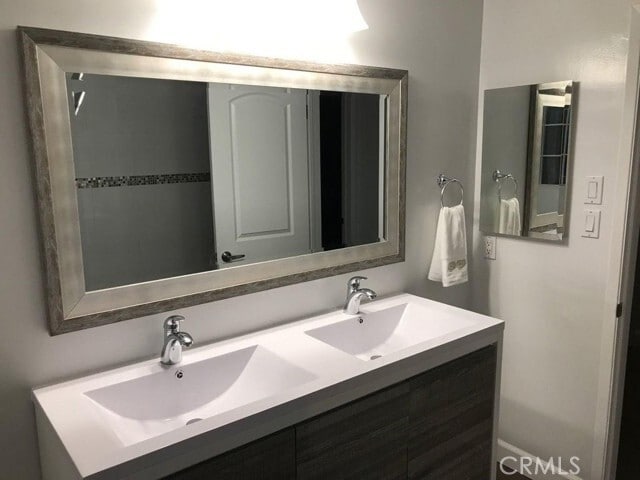 Building Photo - 616 W Woodruff Ave