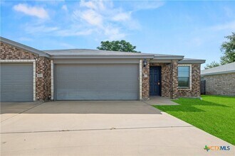 Building Photo - 1809 Indian Trail