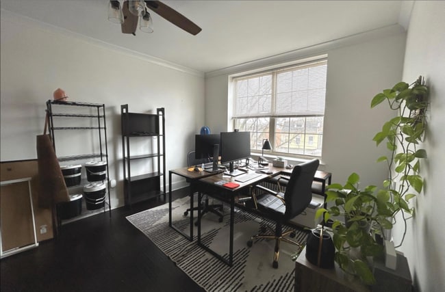 Building Photo - 939 Longfellow St NW