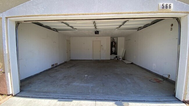 Building Photo - Rio Vista Single Story Home Available for Rent