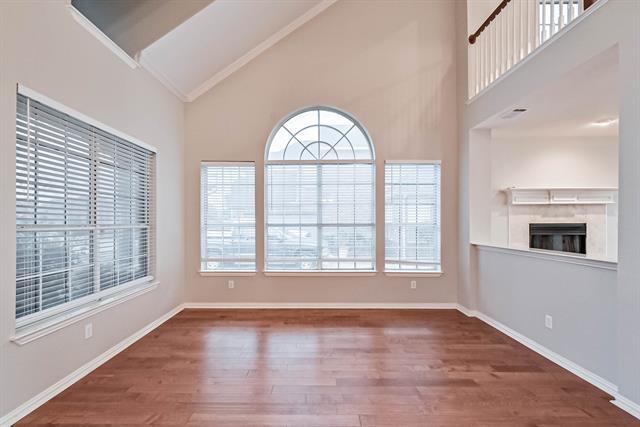 Building Photo - 4310 Mulligan Ave