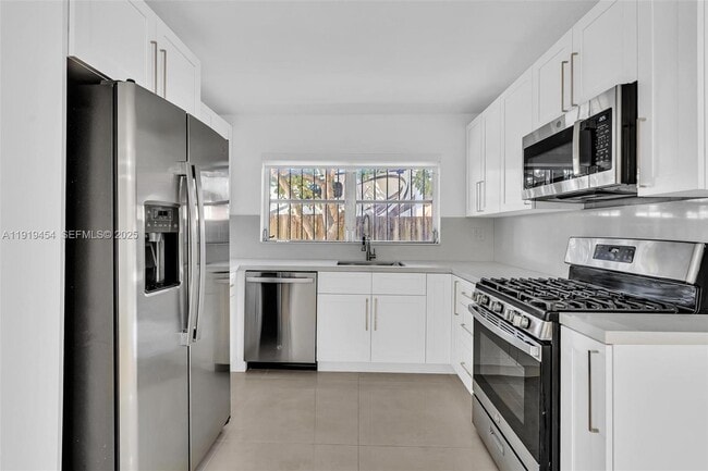 Building Photo - 13011 SW 80th St