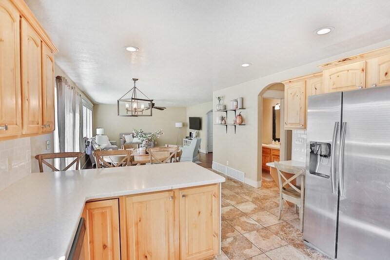 Building Photo - 2533 Cimmaron Dr