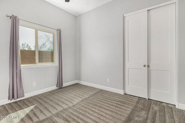 Building Photo - 11905 W Creosote Dr