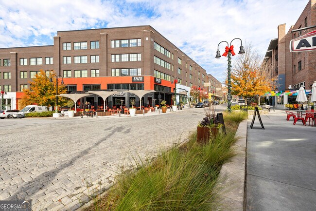 Building Photo - 255 High St