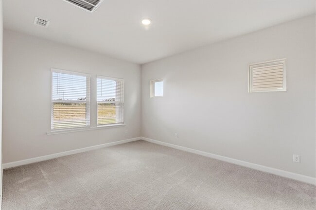 Building Photo - 730 Ebb Tide Rd