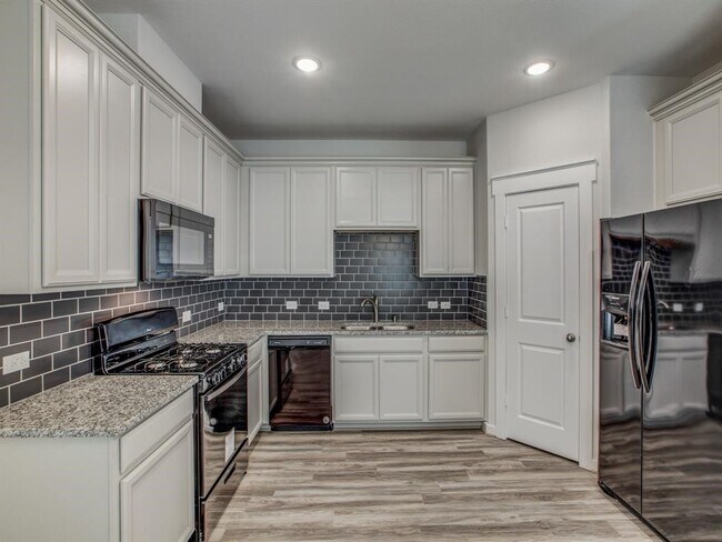 Building Photo - 12646 Alta Vista