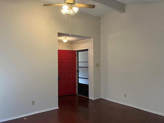 Building Photo - 8111 Ceberry Dr