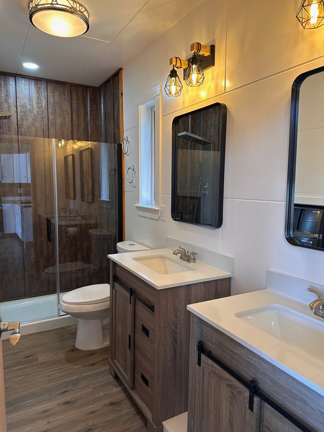 Building Photo - 1161 Virginia Lynn Wy