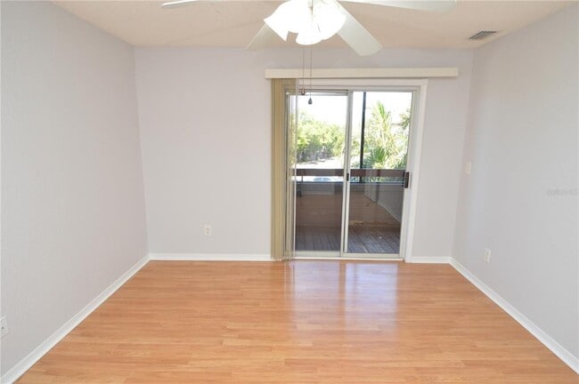 Building Photo - 10263 Gandy Blvd N